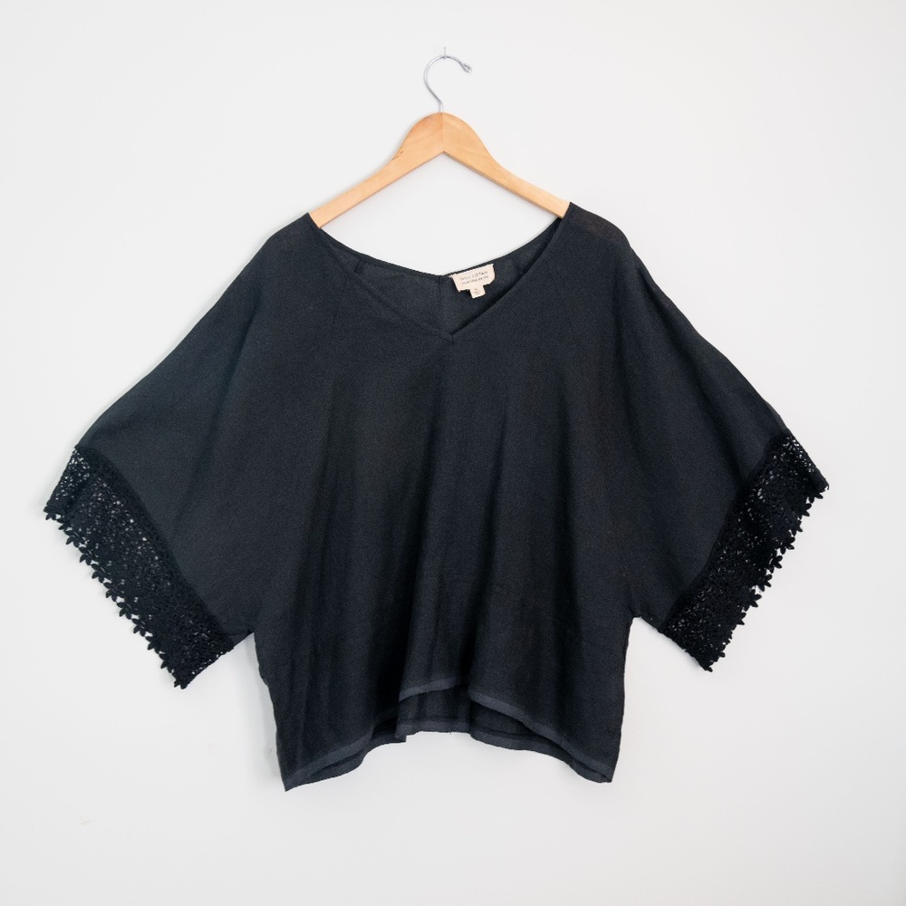 100% Nili Lotan Designer Store  Linen Shirt (poncho) Size XS (but runs larger)